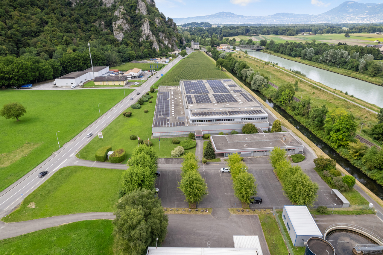 8400m² industrial object, photo 10 of 10