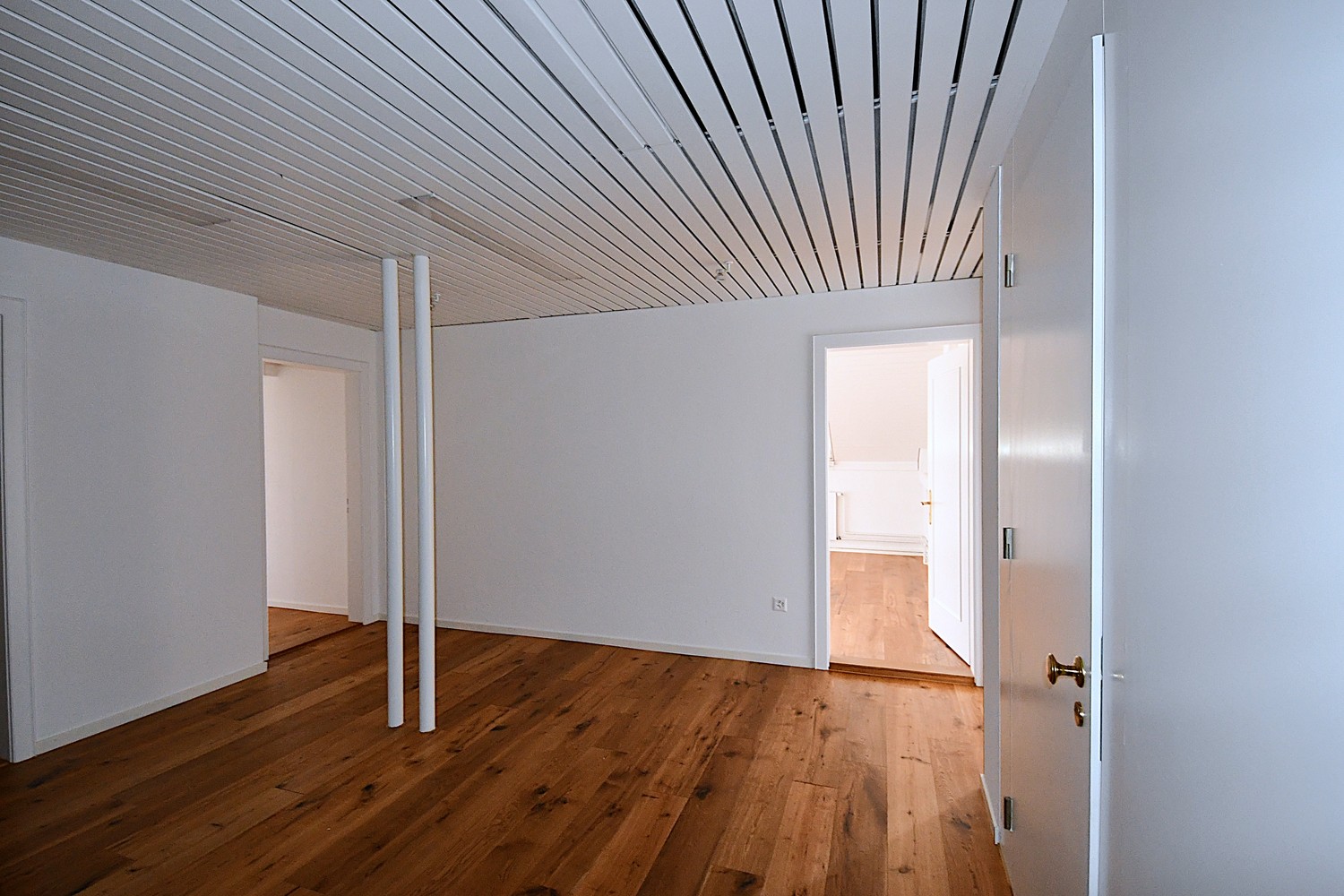 Office, photo 3 of 6