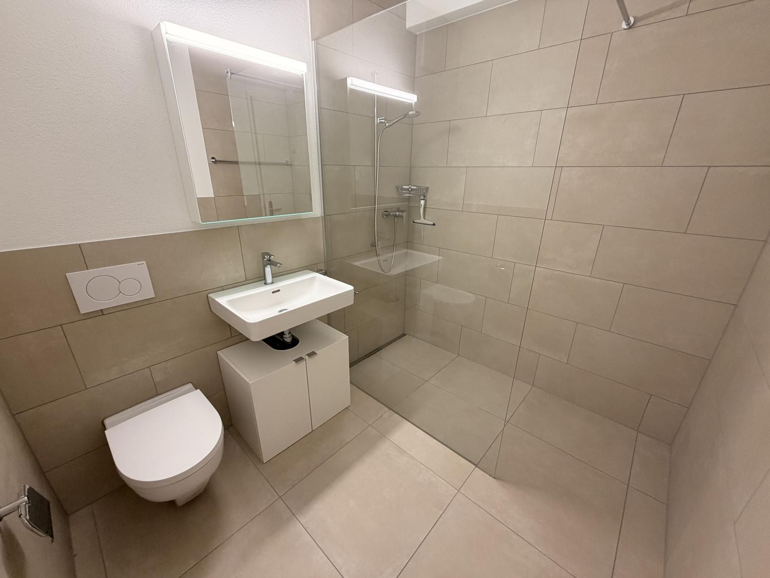 2 room apartment