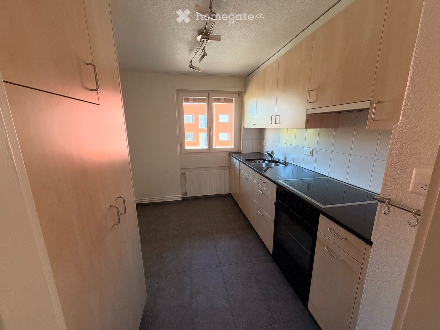3 rooms apartment, photo 2 of 5