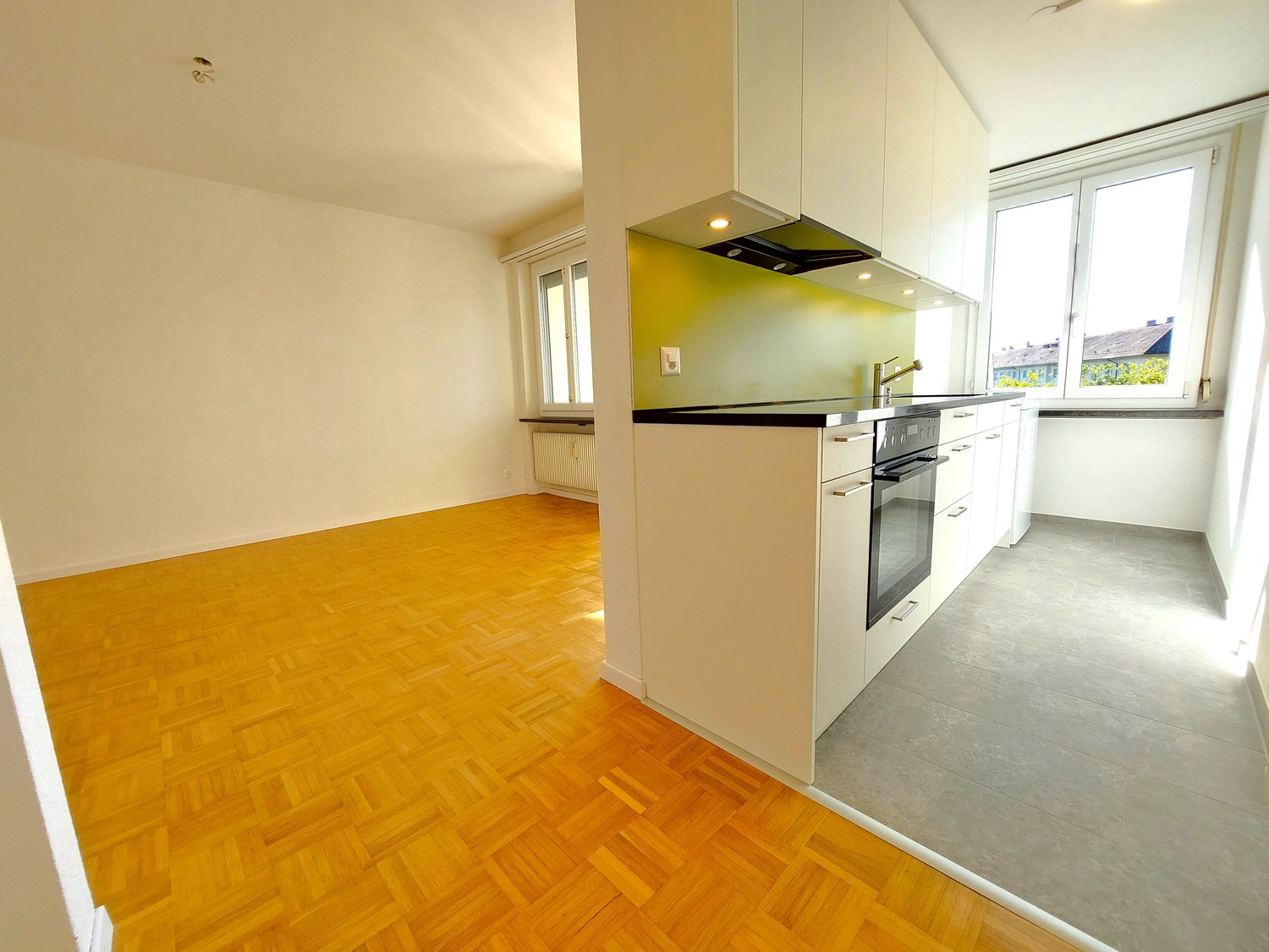 2 rooms apartment, photo 2 of 8
