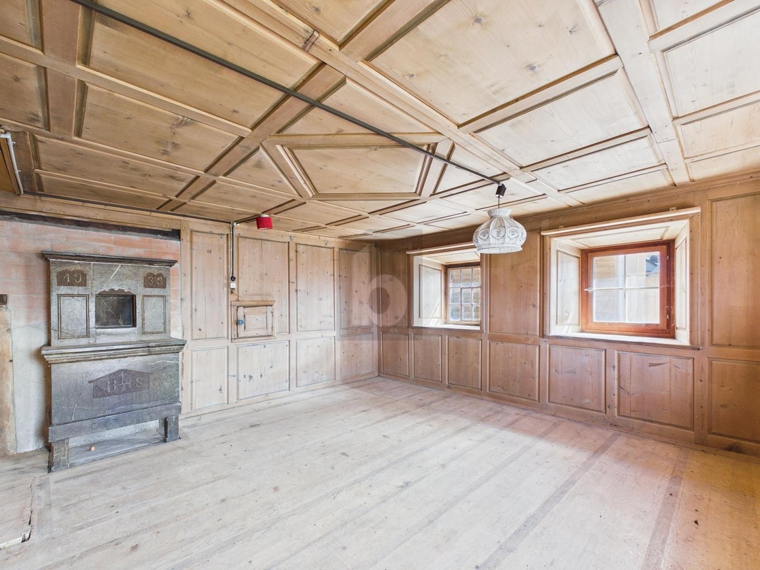 12 rooms chalet, photo 3 of 4