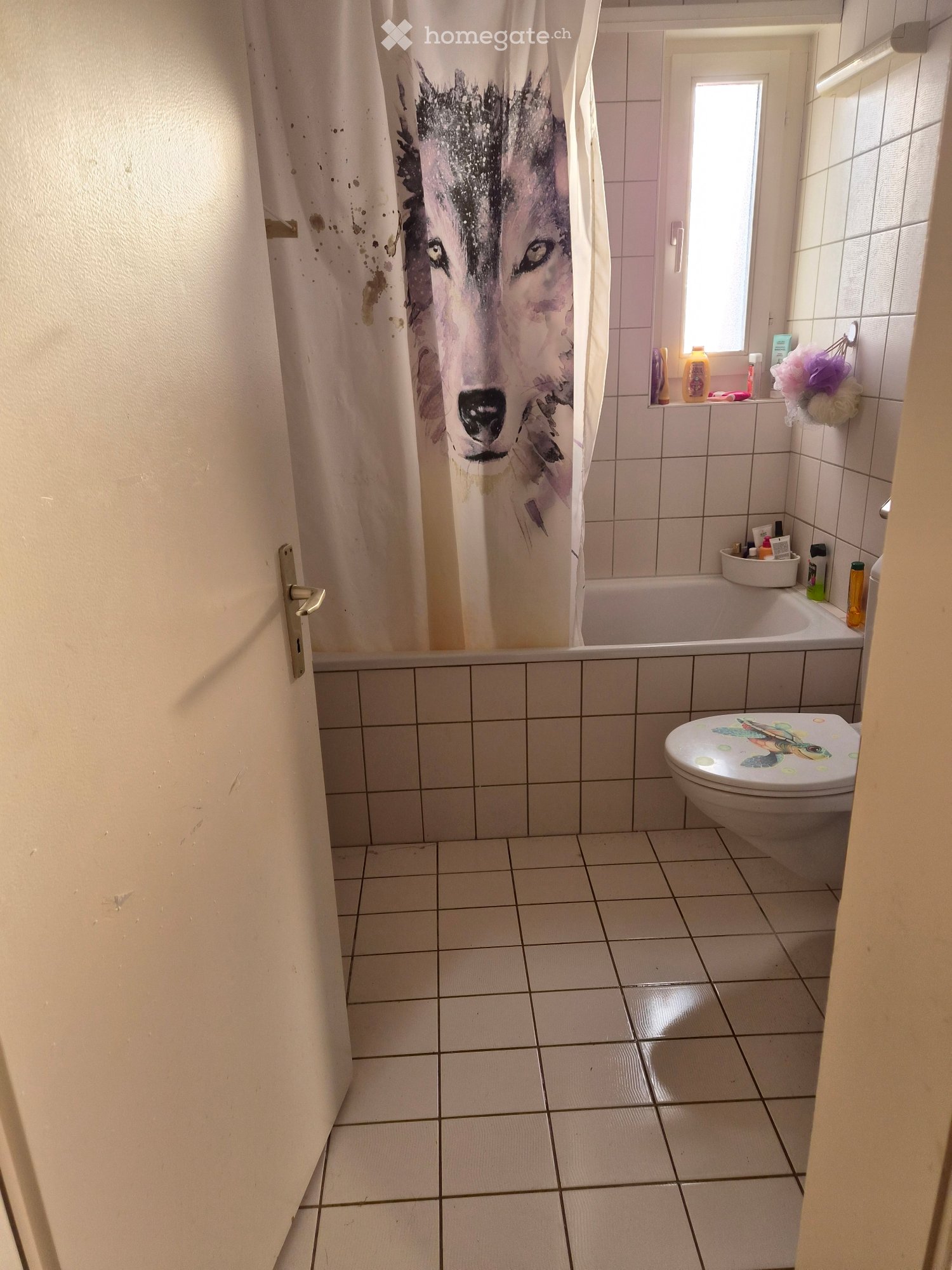 4 rooms apartment

Apartment for rent from 1st November 2026
4.5 rooms on the 2nd floor (without elevator)

It consists of 3 bedrooms, an equipped kitchen open to the living room, dining room
The apartment has a balcony as well as a cellar
1 outdoor parking space
1 outdoor play area with swings and , photo 2 of 5