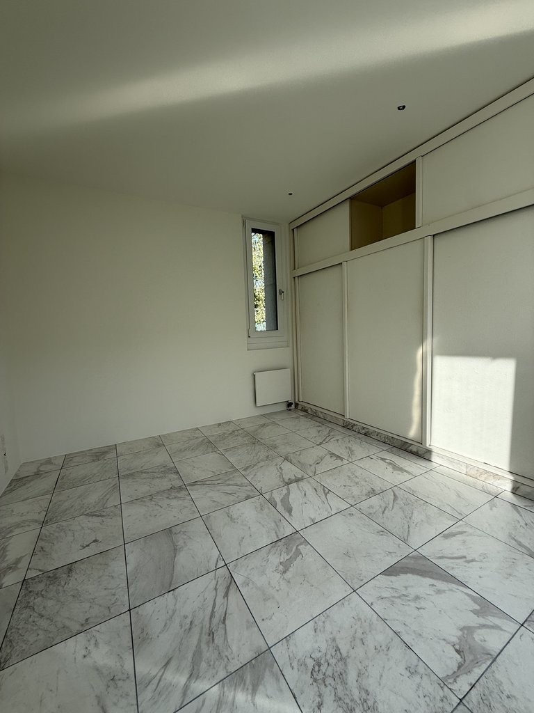 4 rooms attic flat, photo 7 of 10