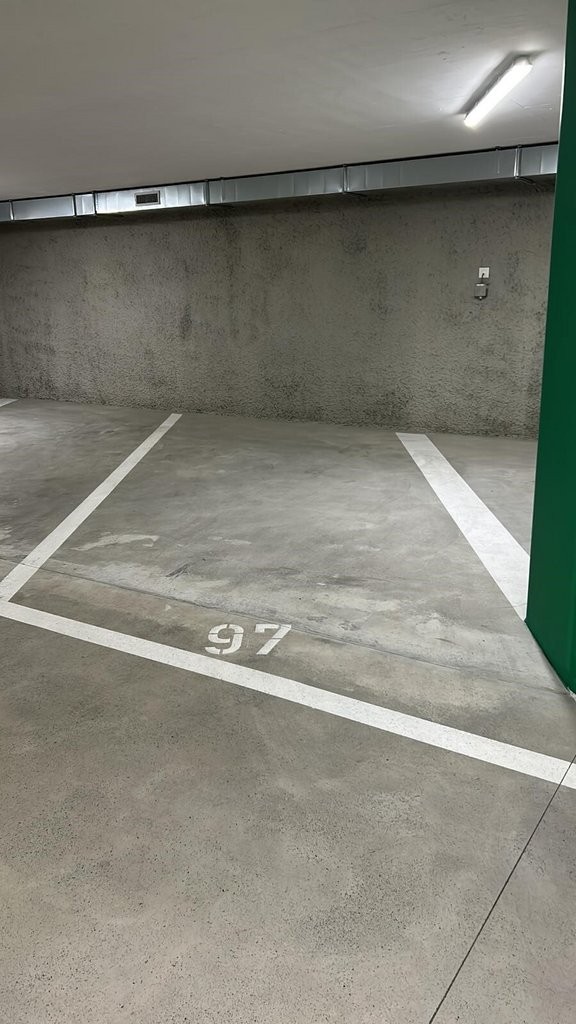 Underground slot