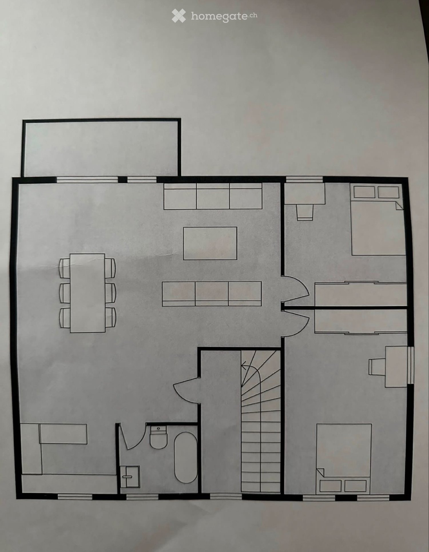 5 rooms apartment
