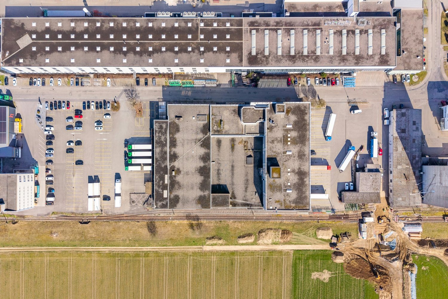 2500m² commercial