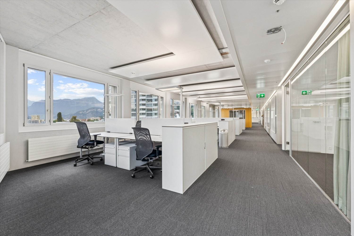 613m² office, photo 8 of 10