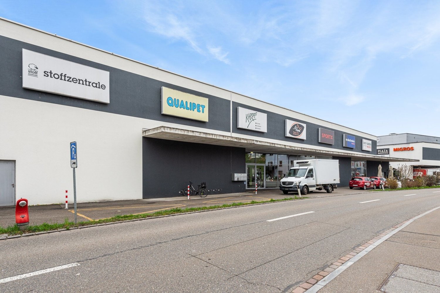 190m² magasin