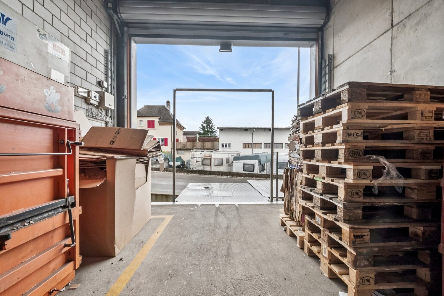 190m² magasin