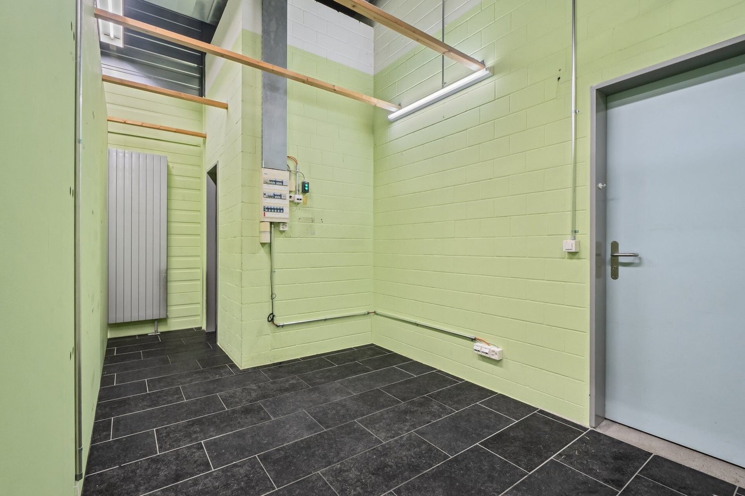 190m² magasin