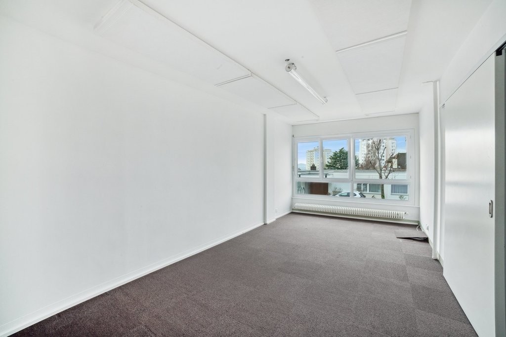 161m² office, photo 3 of 10