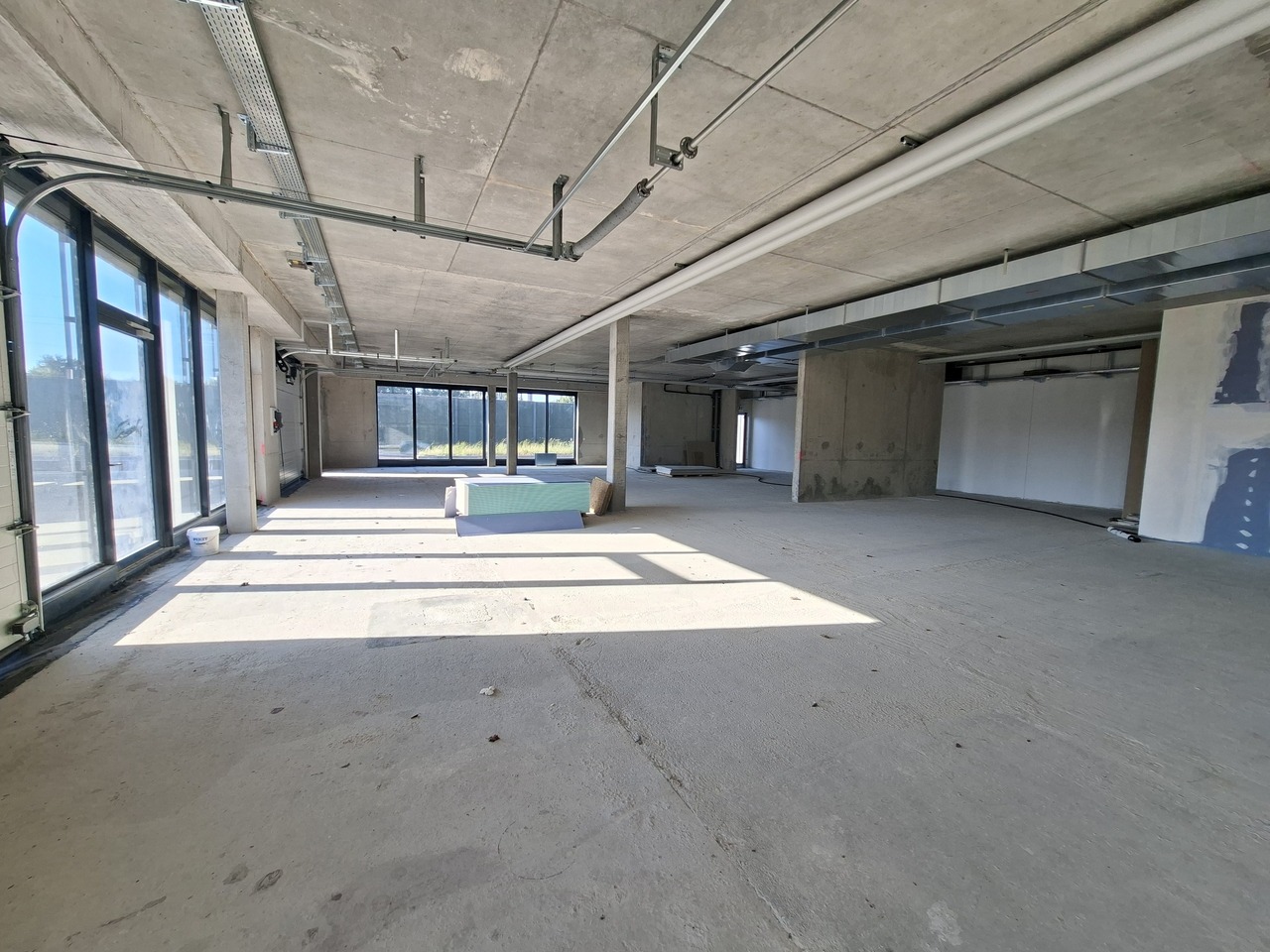 451m² commercial, photo 7 of 8
