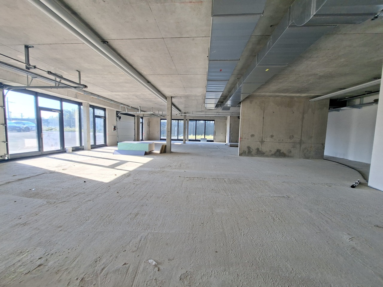 451m² commercial, photo 8 of 8