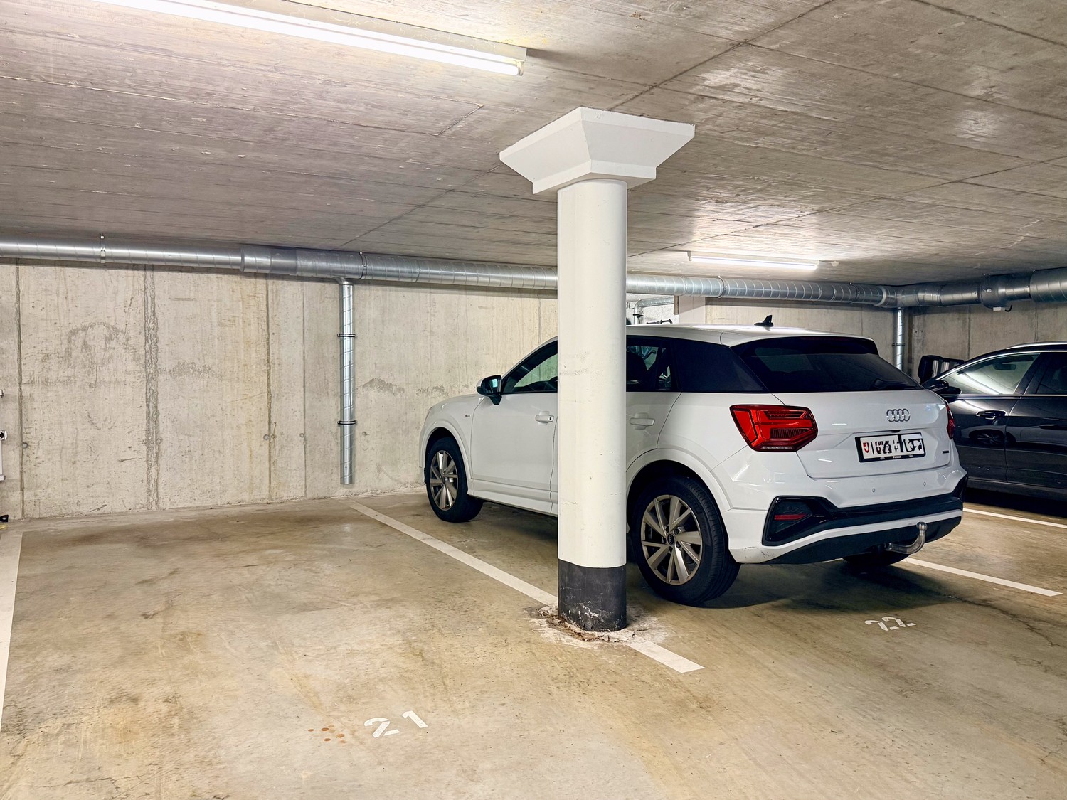 Underground slot, photo 1 of 3