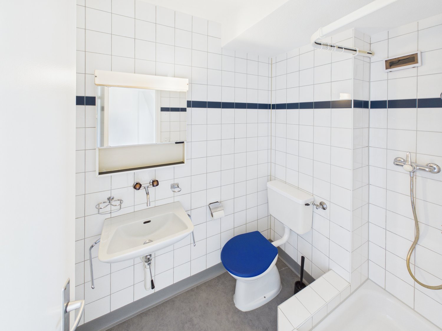 2 rooms roof flat