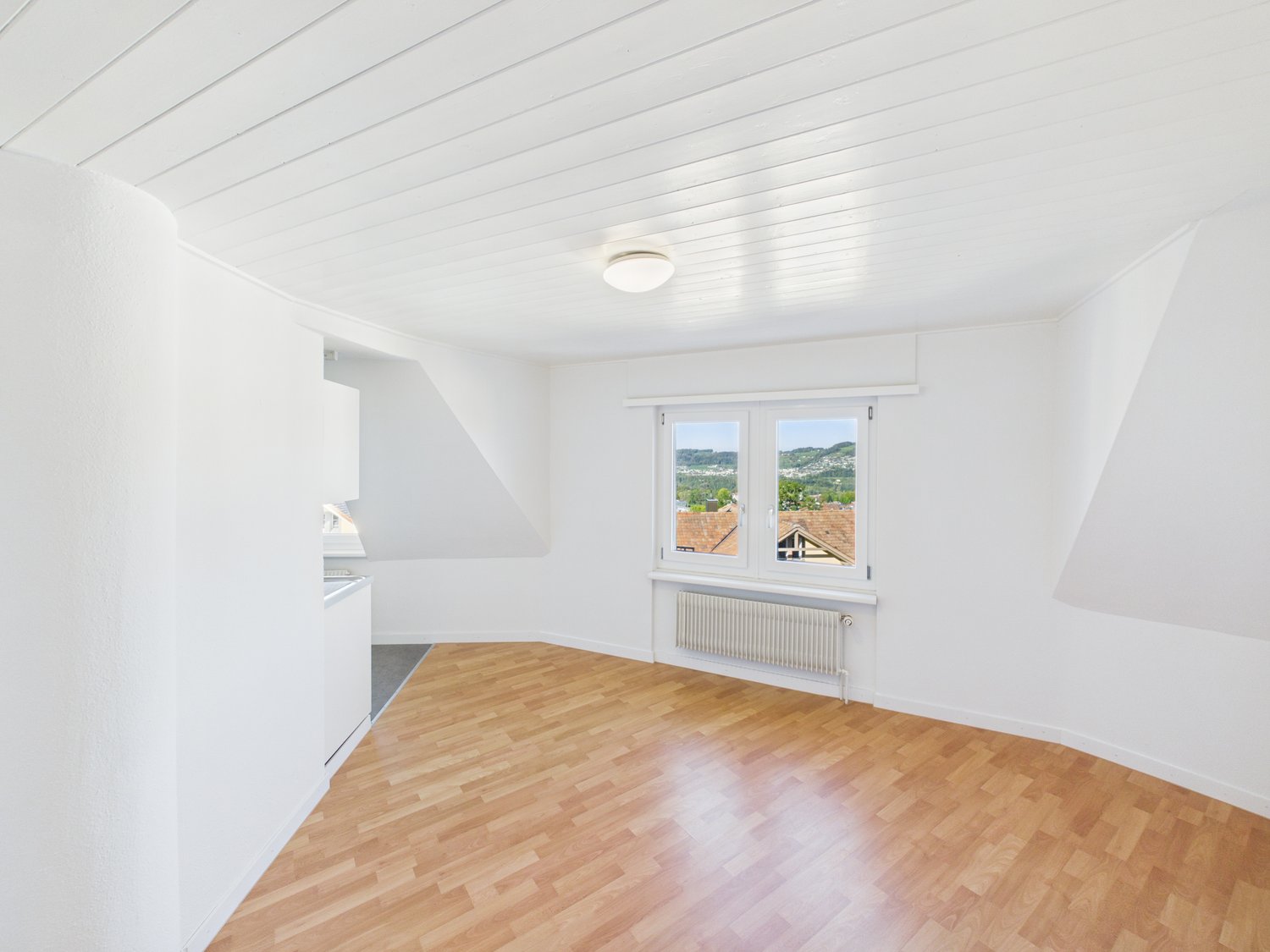 2 rooms roof flat