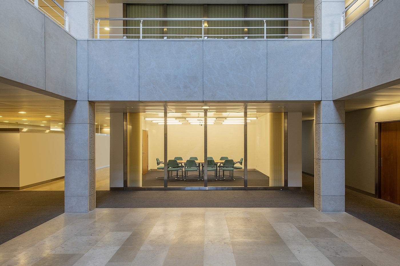 123m² office, photo 5 of 10