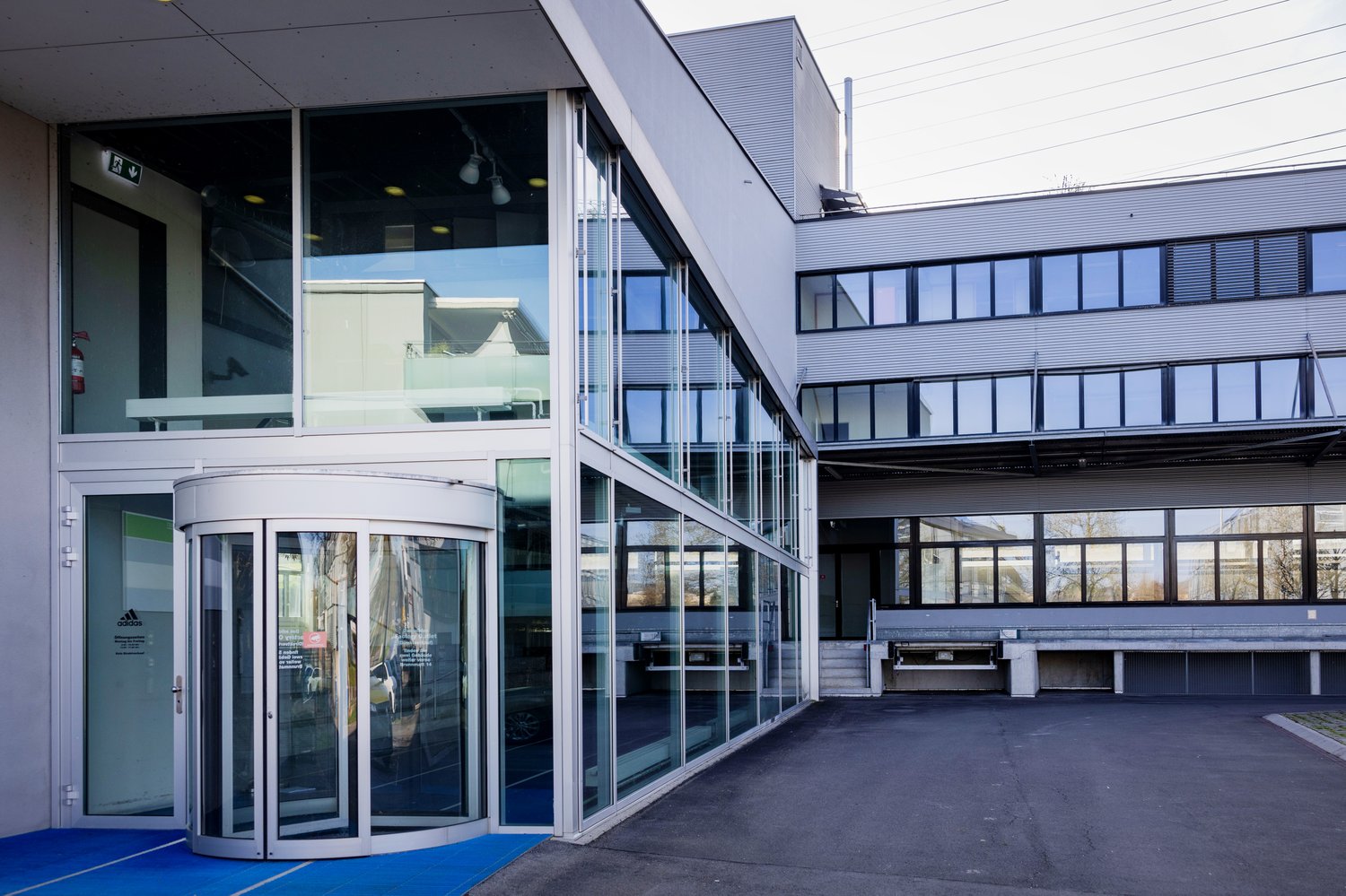 58m² office