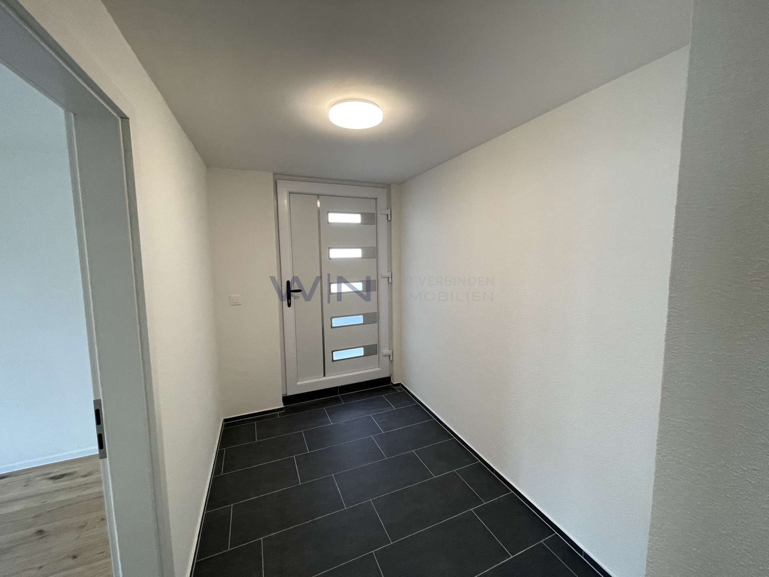 2 rooms apartment, photo 4 of 6