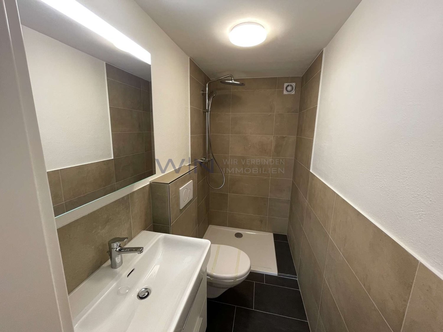 2 rooms apartment, photo 1 of 6