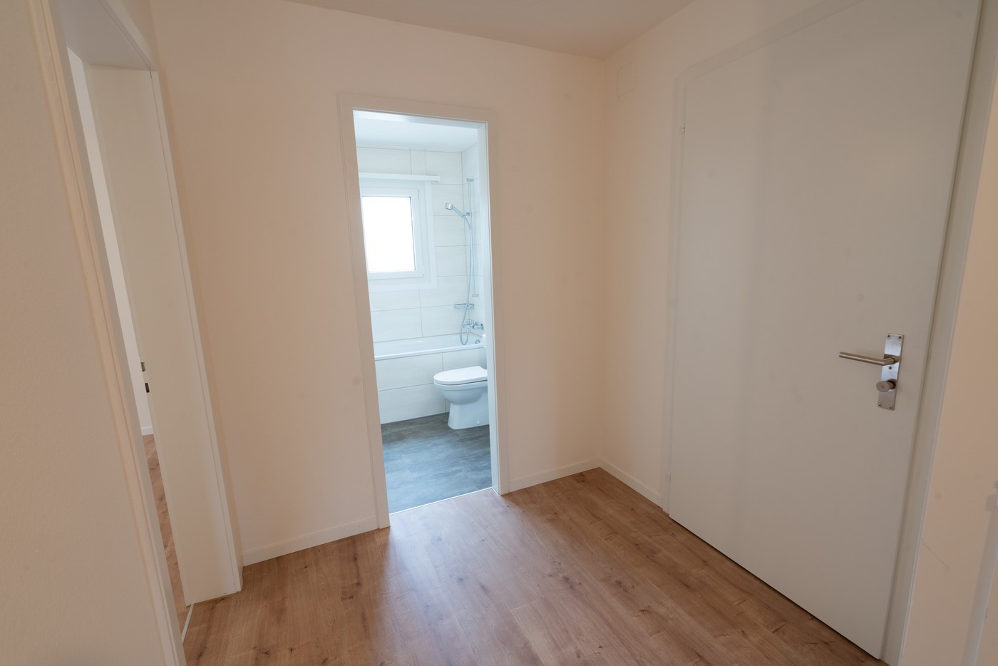 4 rooms apartment, photo 3 of 10