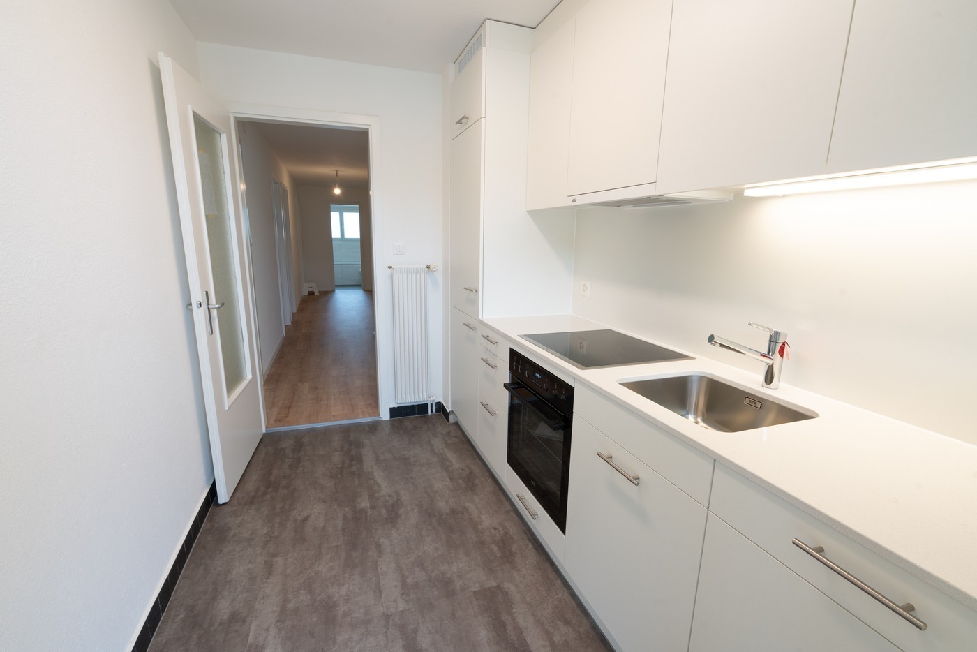 4 rooms apartment, photo 2 of 10