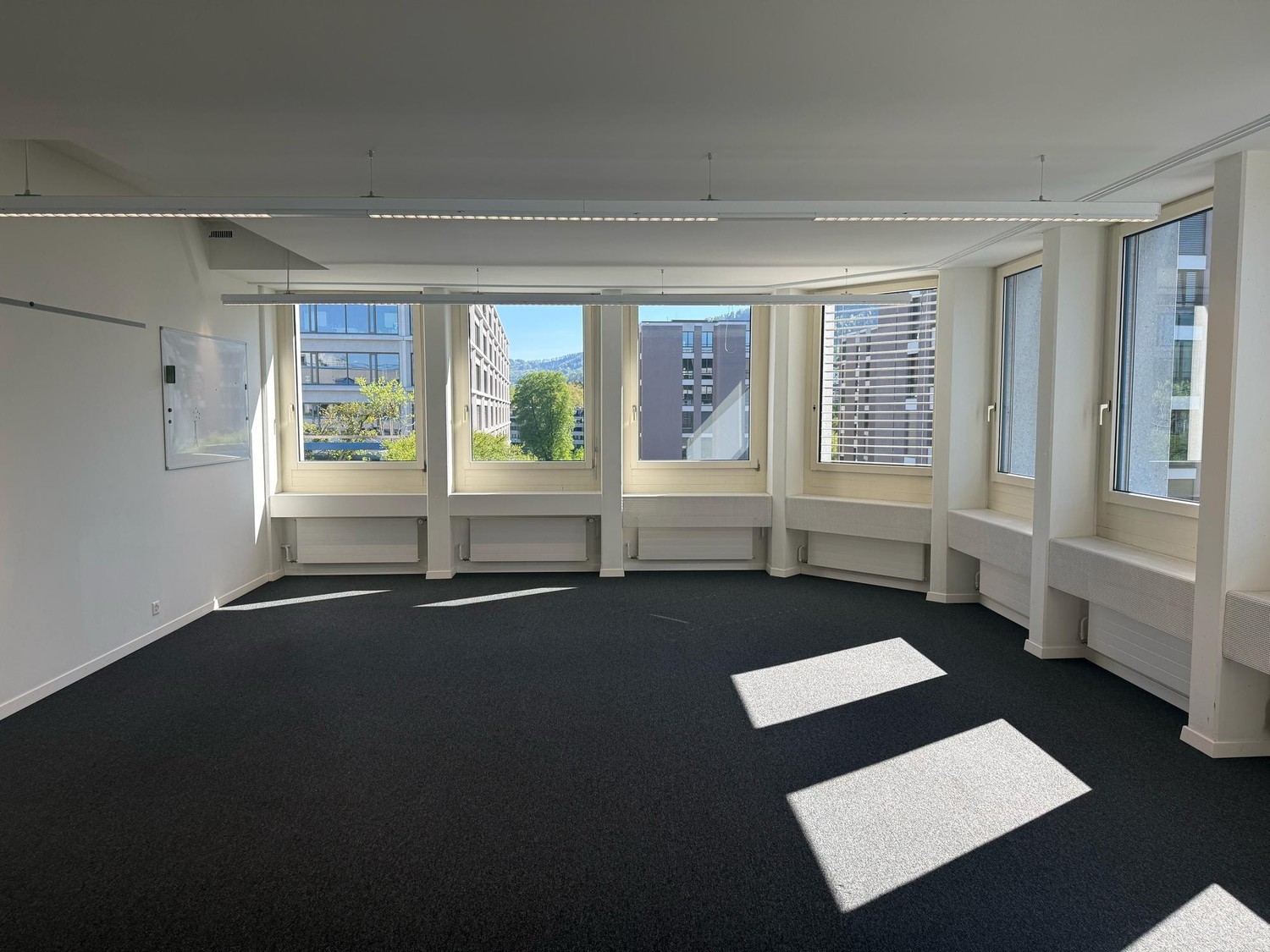 56m² office, photo 2 of 3
