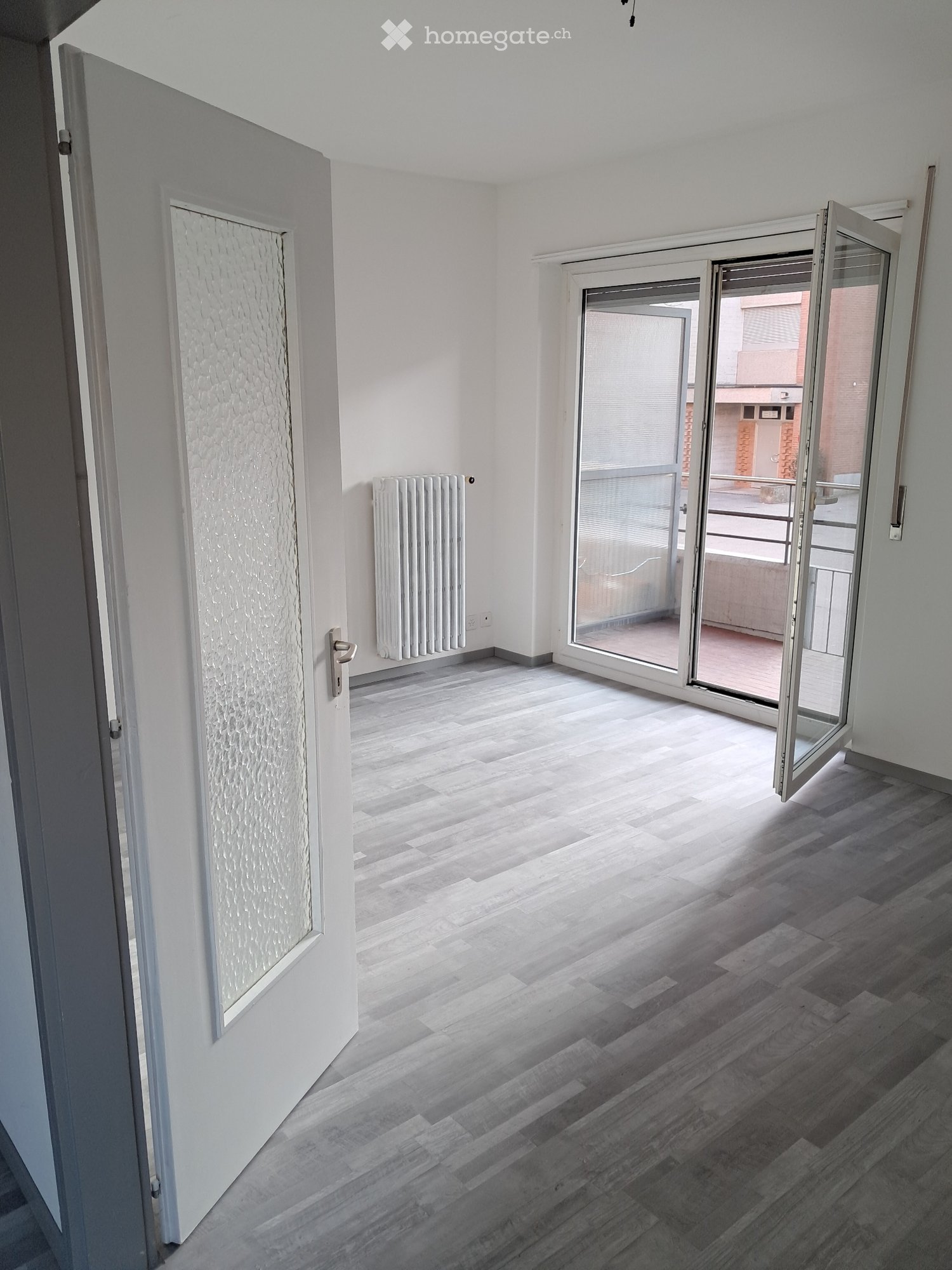 2 rooms apartment, photo 2 of 5