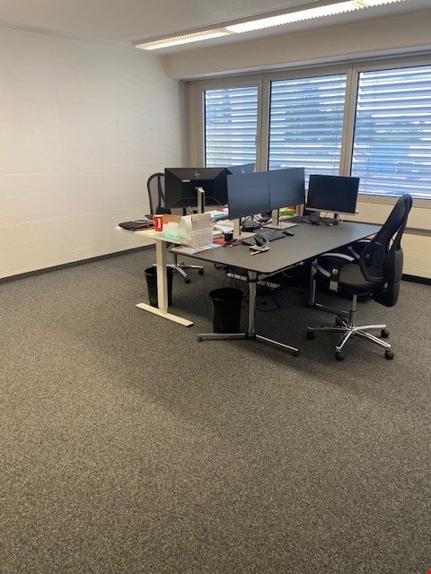 80m² office, photo 2 of 3