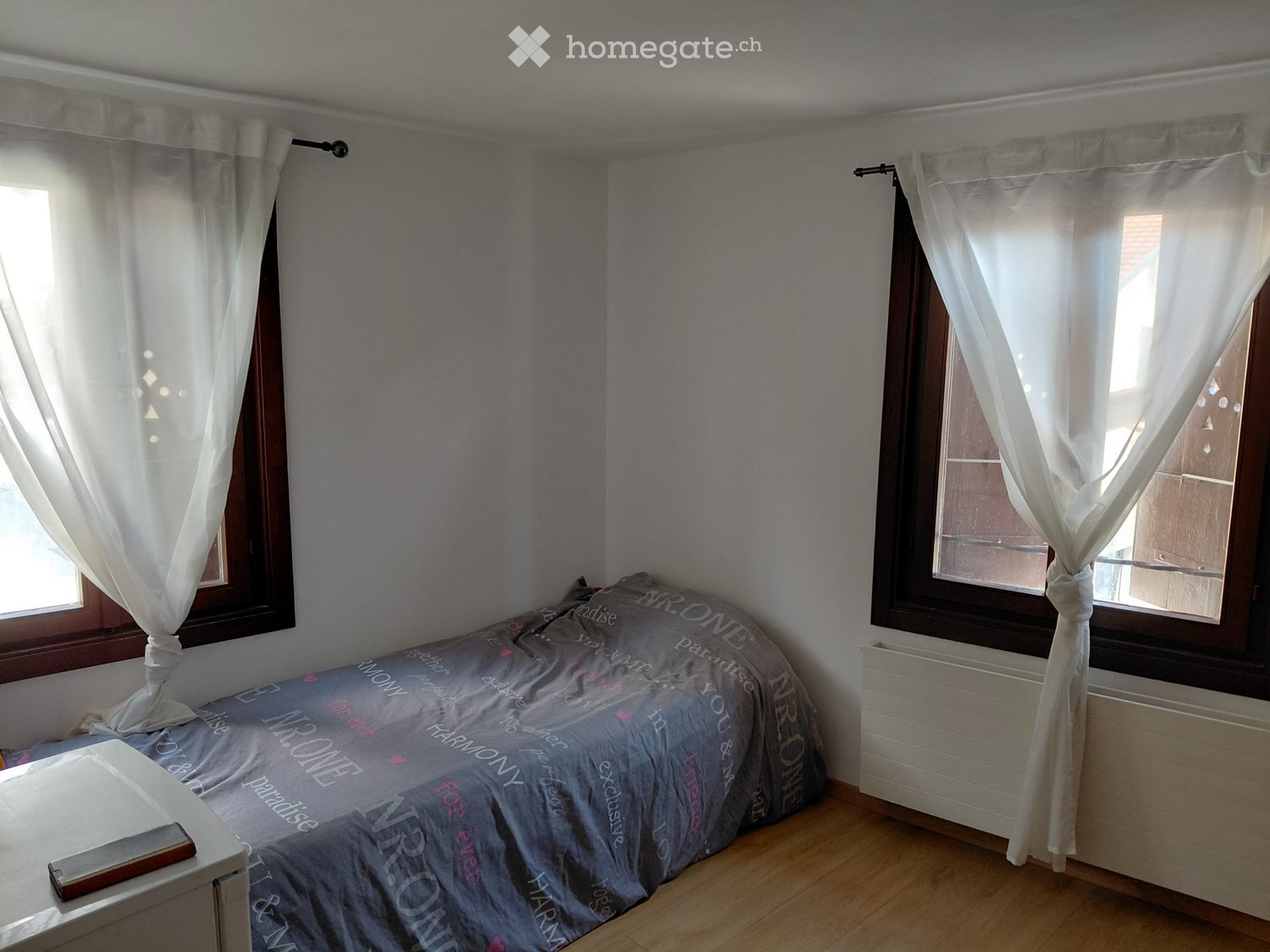 1 room single room