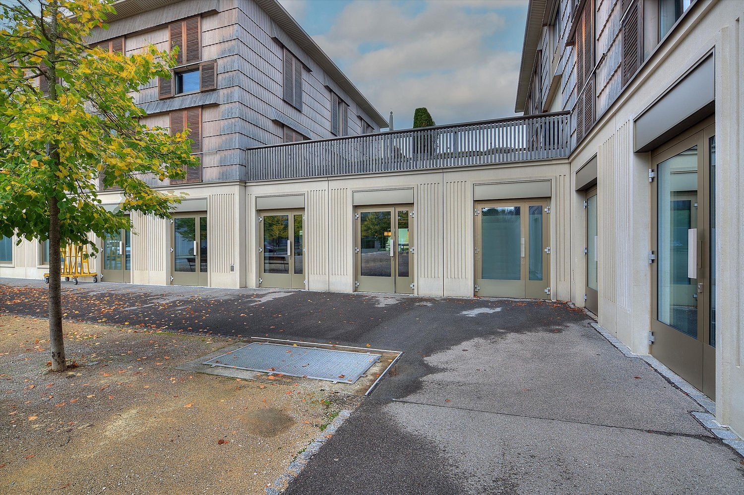 366m² commercial, photo 3 of 8