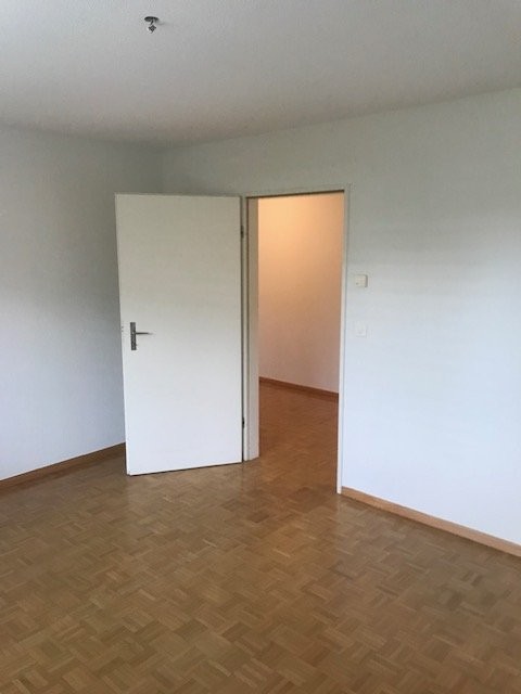 Appartement de 2 ½ pièces, photo 2 sur 8