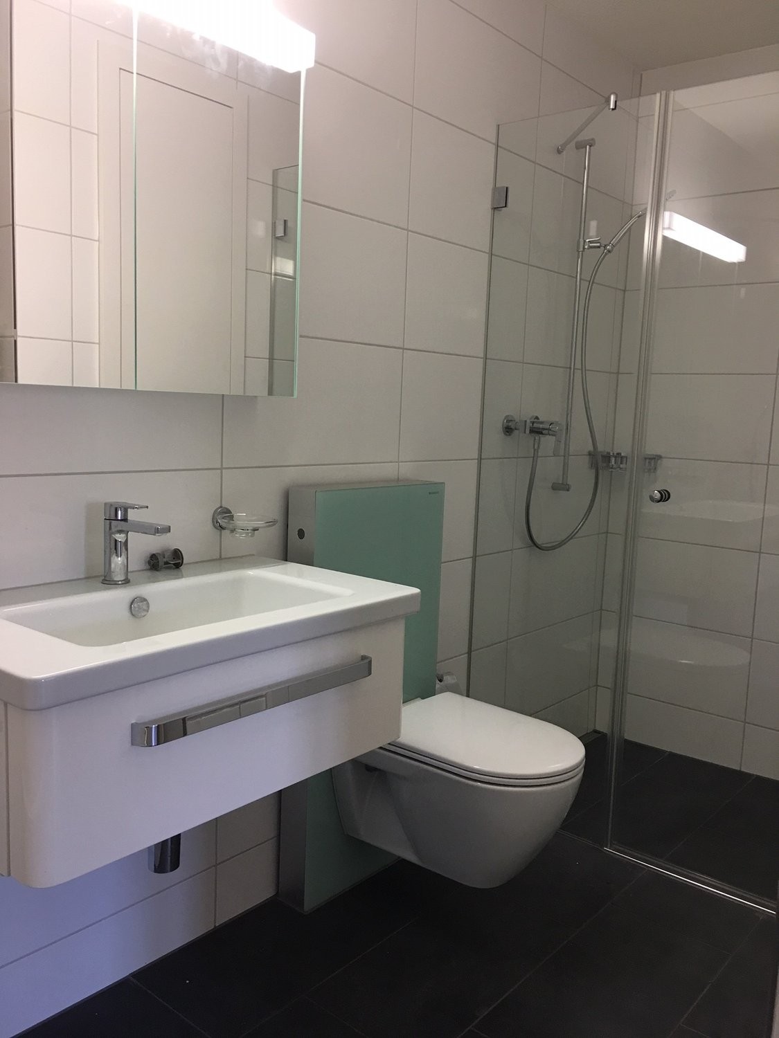 5 rooms apartment