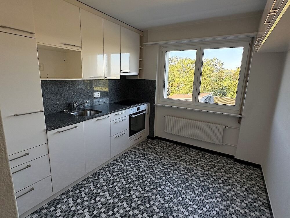 4 rooms apartment, photo 6 of 10