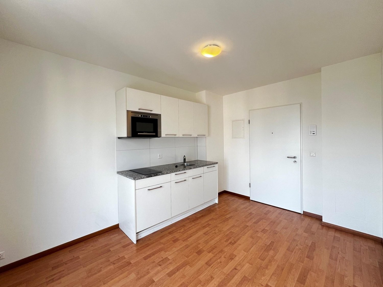 2 ½ rooms apartment, photo 2 of 8