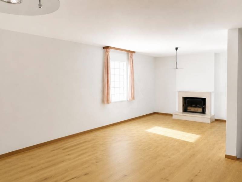 4 rooms apartment, photo 2 of 4