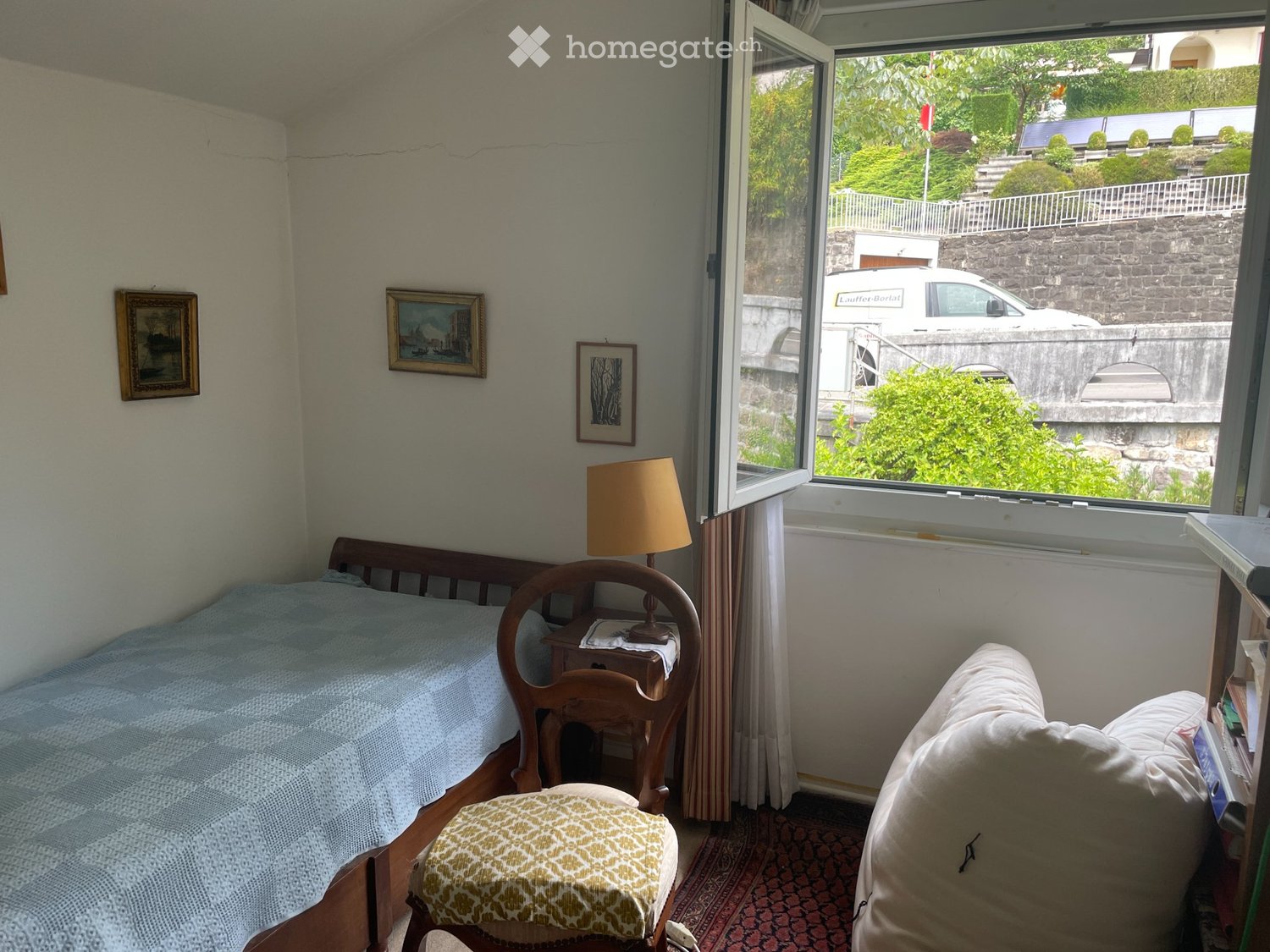 1 room single room