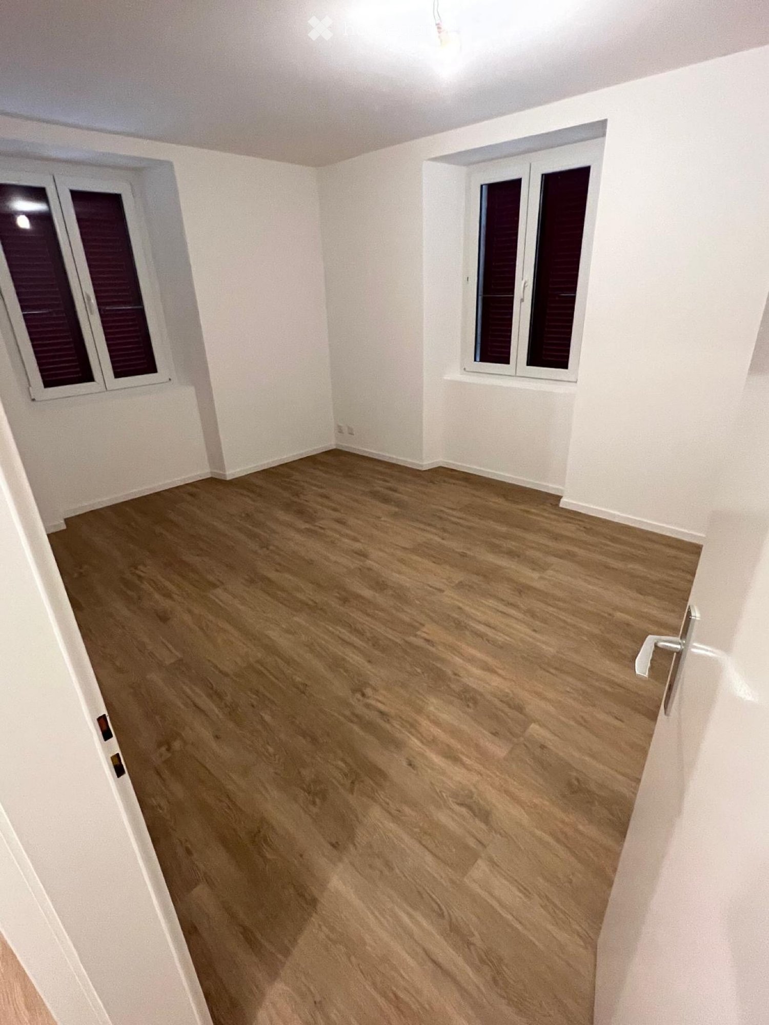 4 rooms apartment, photo 3 of 5