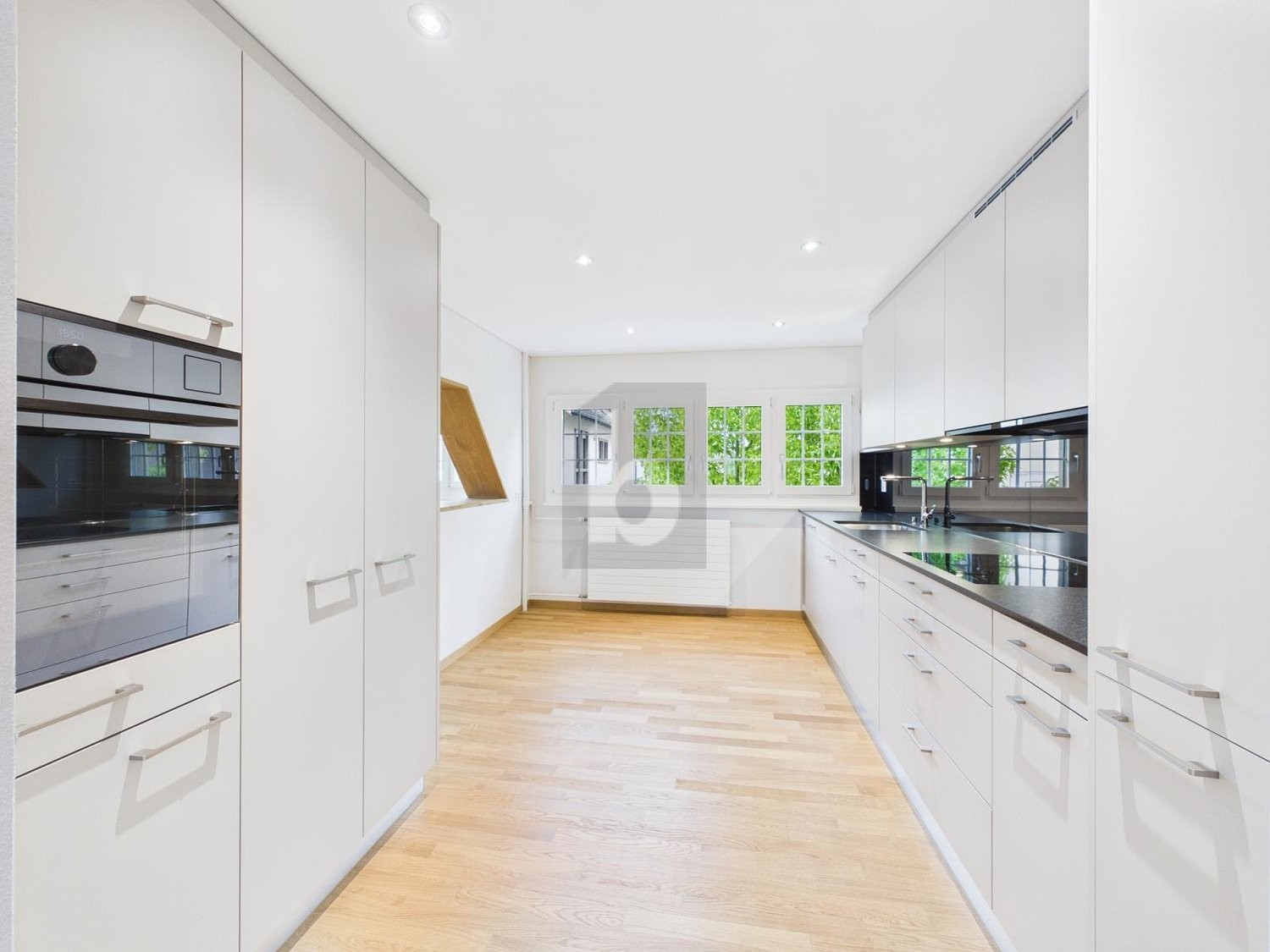 Appartamento di 5 ½ locali, foto 2 di 4