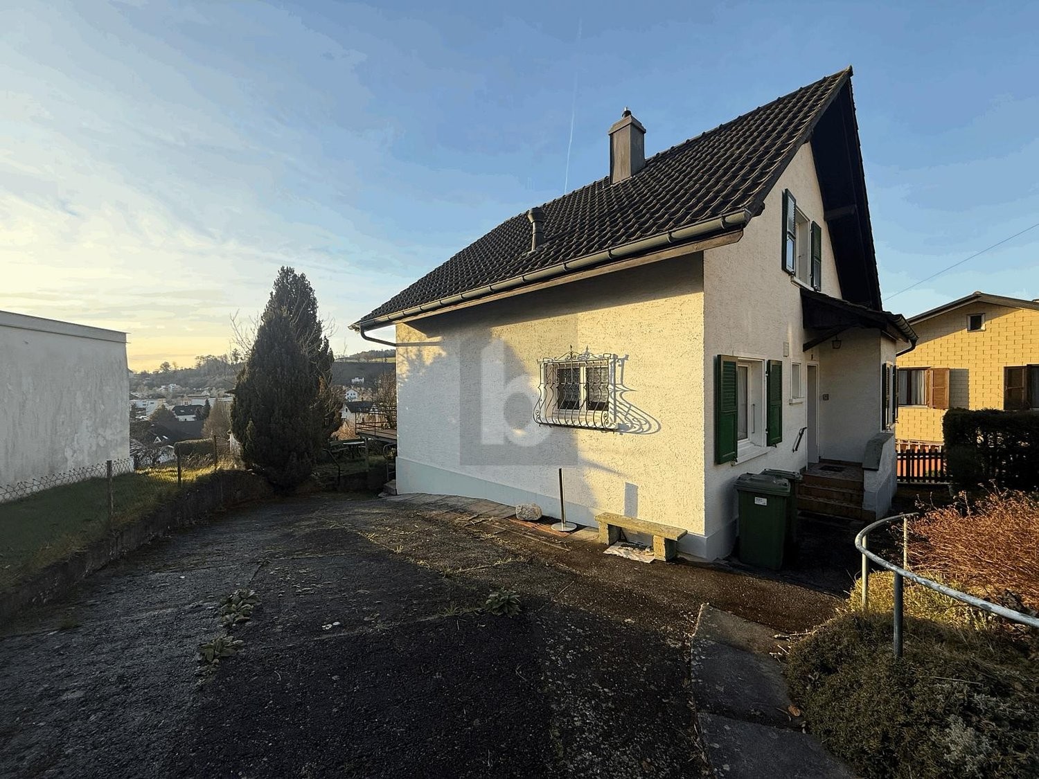 4 rooms single house