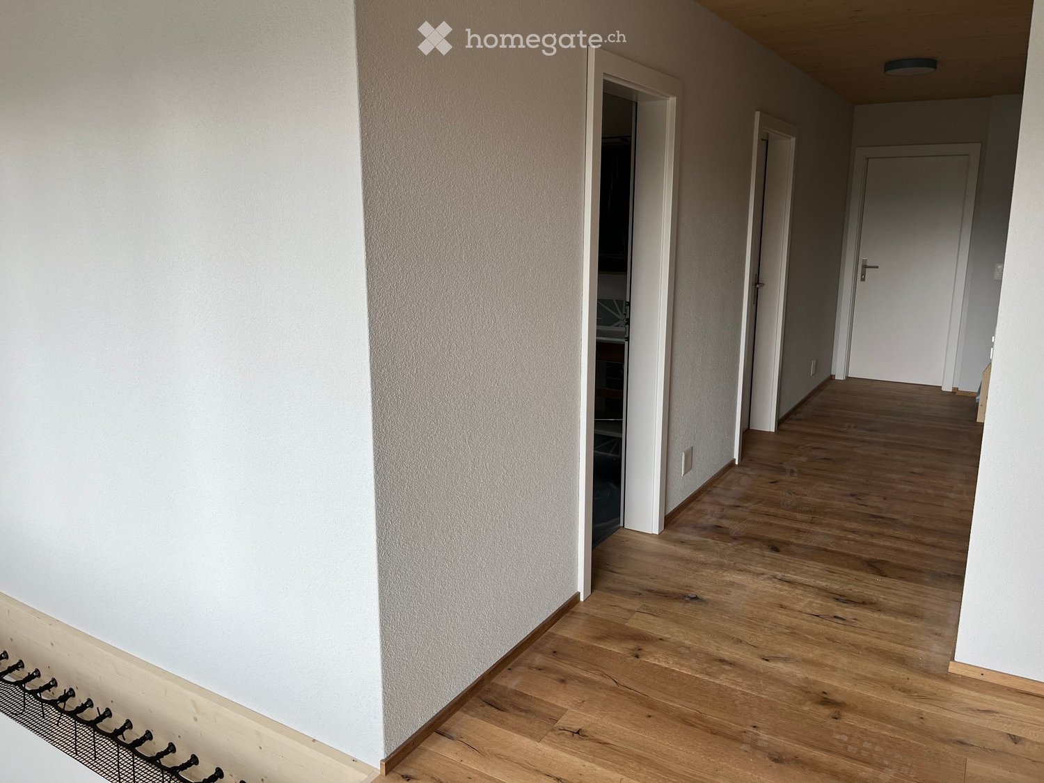 6 rooms apartment