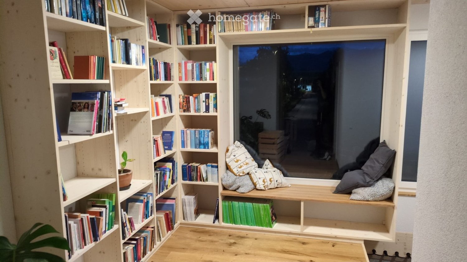 6 rooms apartment