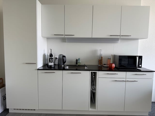 168m² office