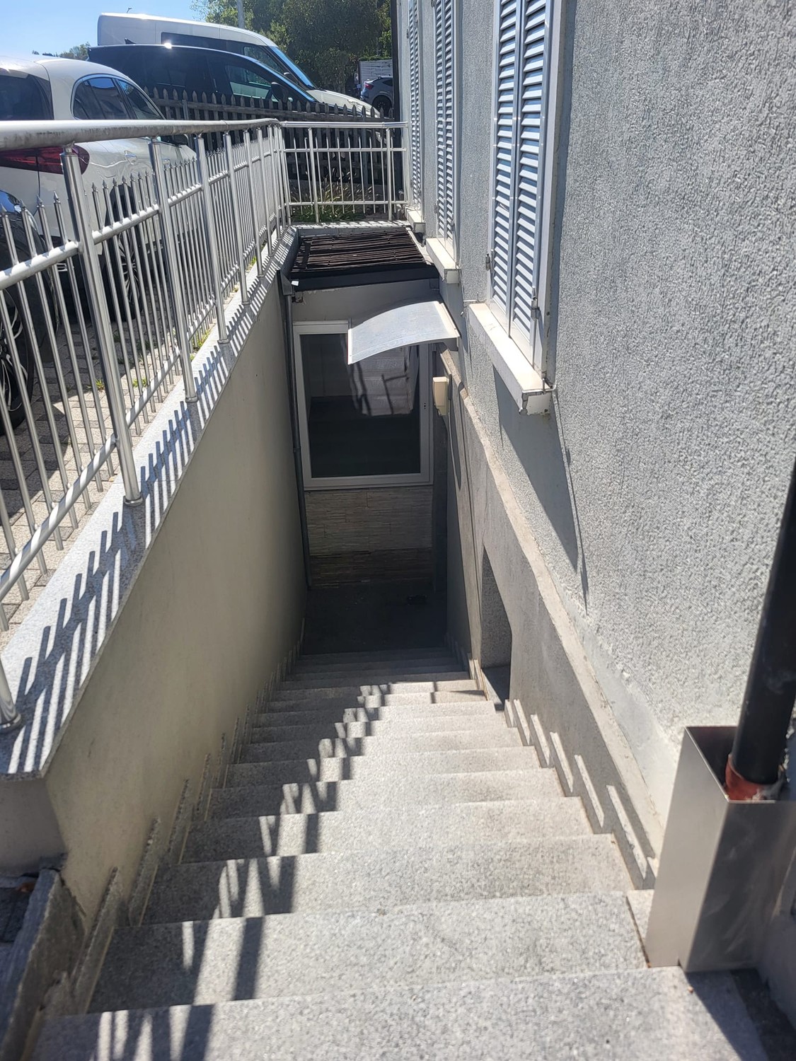 75m² commerciale