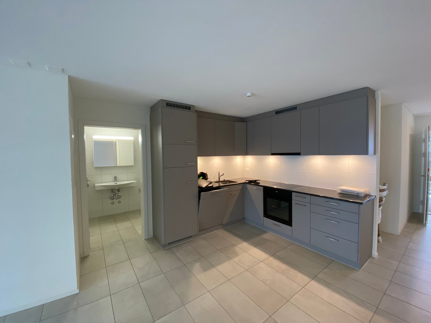 Appartamento di 2 ½ locali, foto 4 di 10