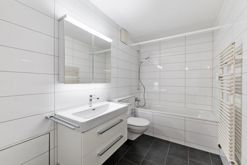 3 rooms apartment, photo 9 of 9