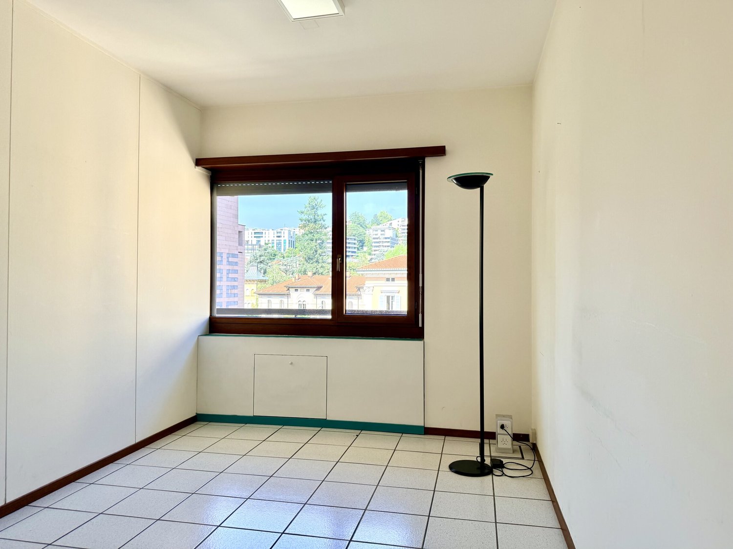 20m² office