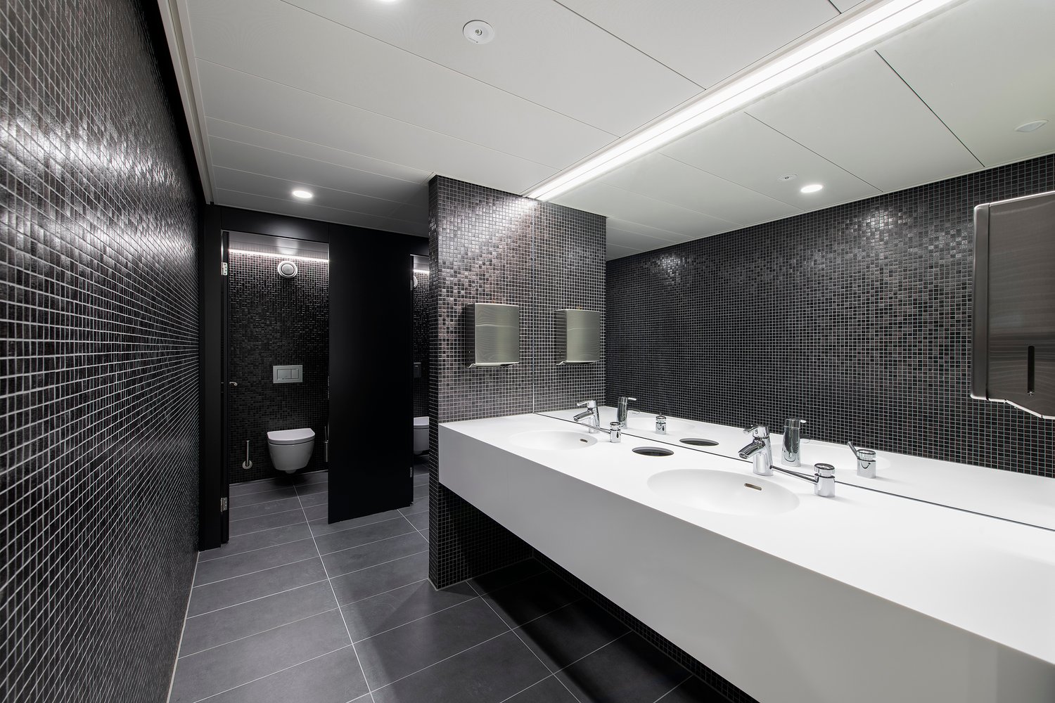 1183m² office, photo 9 of 10