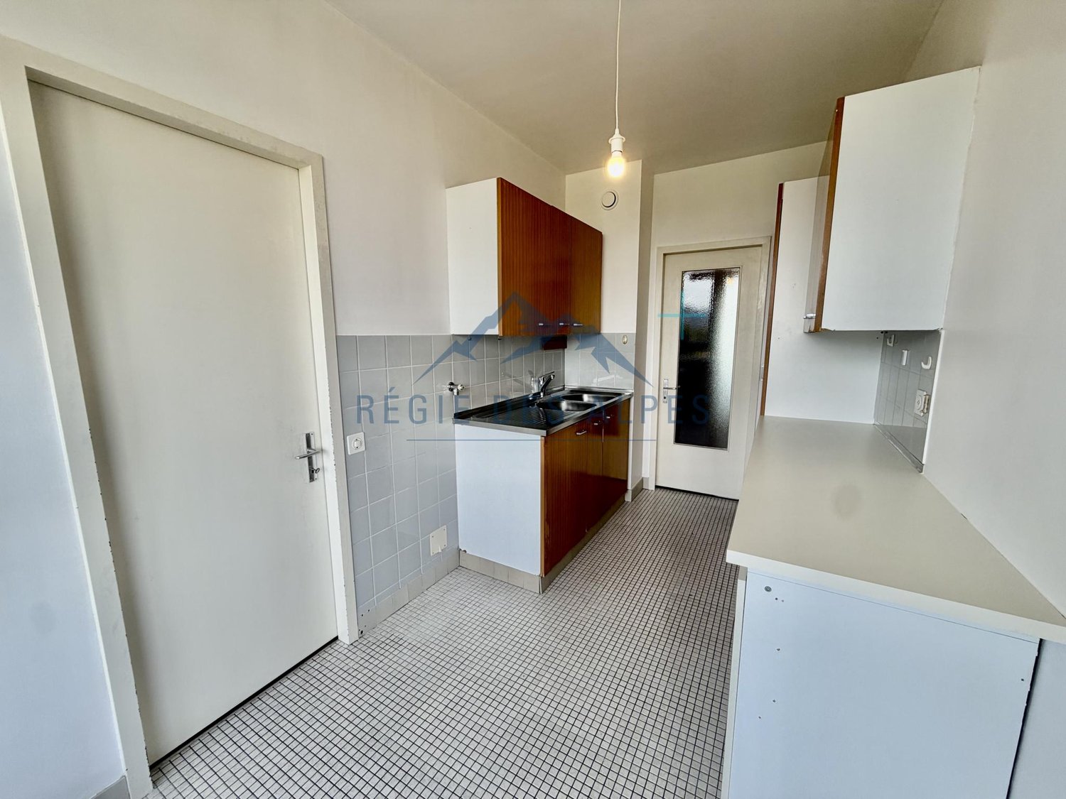 3 rooms apartment, photo 6 of 8